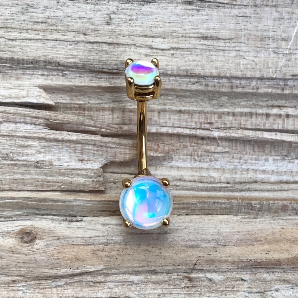 Gold Illuminating Belly‎ Button Ring